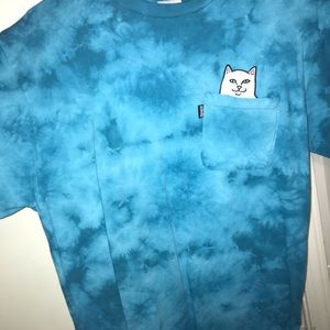 Rip-and-Dip short sleeve tee